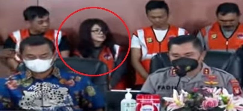 Ingin Tau Wanita Pembeli Sabu Yang Libatkan Irjen Teddy Minahasa. Ini Sosoknya