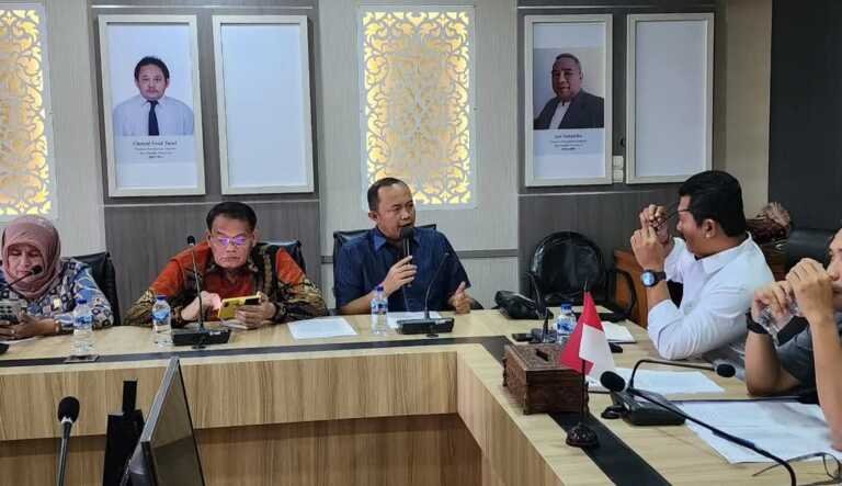 Konsultasi RanPerDa Provinsi Sumatera Barat tentang Fasilitasi Penyelengaraan Pesantren ke Kementerian Agama RI di Jakarta