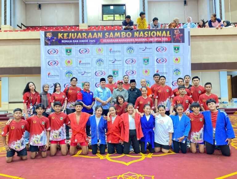 Gubernur Sumbar Buka Kejuaraan Sambo Nasional 2025 di UNP