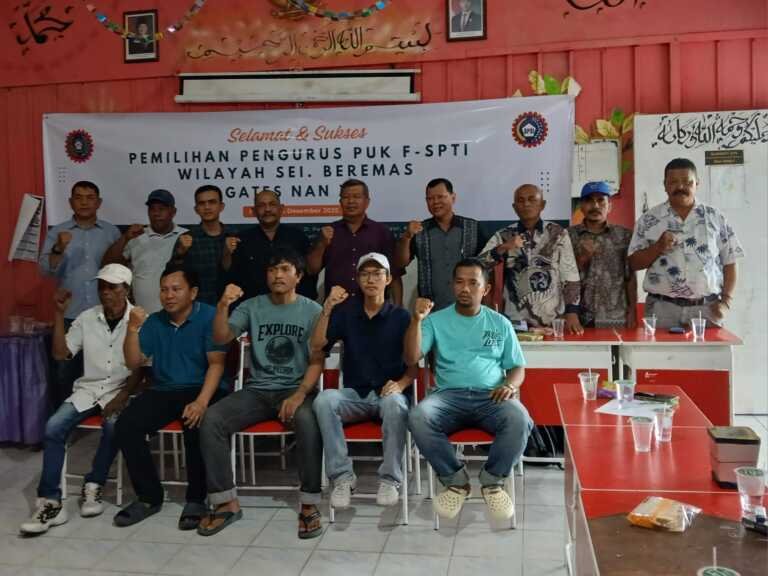 Dihadiri Ketua FSPTI Sumbar dan Kota Padang.Leo Ikrar Dinata Pimpin PUK FSPTI Kawasan Sei. Barameh.